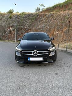 Mercedes Benz - B 180 - 1.3 SPORT