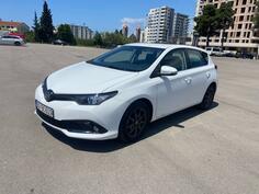 Toyota - Auris - 1.4 D4D