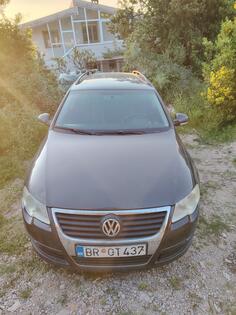 Volkswagen - Passat - 2. 0