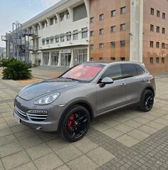 Porsche - Cayenne - Platinum Edition
