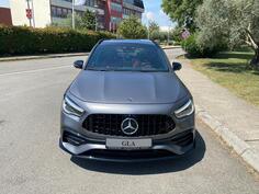 Mercedes Benz - GLA 45 AMG