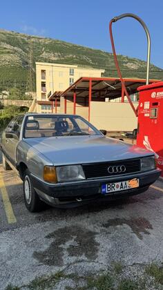 Audi - 100 - 1.8 cc