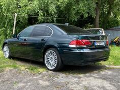BMW - 730