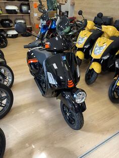 Vespa - Gtv 300