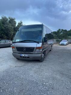 Mercedes Benz - 815