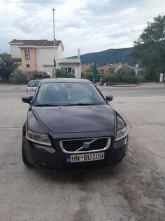Volvo - S40 - 2 .0 D