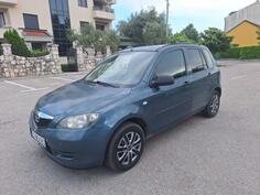 Mazda - 2 - 1,4 benzin