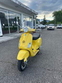 Piaggio - Vespa lx50