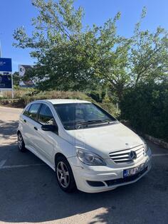 Mercedes Benz - B 180 - 2.0