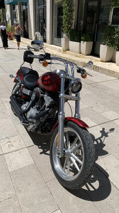 Harley-Davidson - Dyna Super Glide