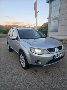 Mitsubishi - Outlander - 2.0 DI-D