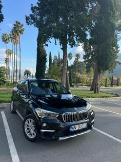 BMW - X1