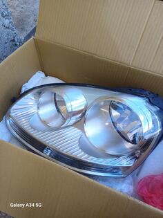 Lijevi far za Volkswagen - Golf 5    - 2005