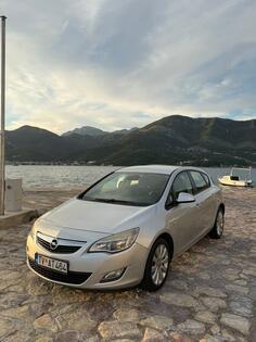 Opel - Astra - 1.4