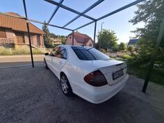Mercedes Benz - E 200