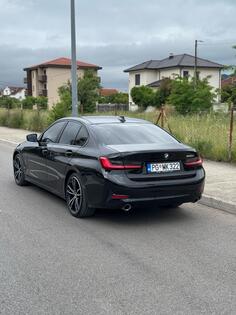 BMW - 320 - 320