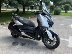 Yamaha - Xmax