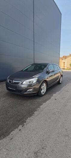 Opel - Astra - 1.7 CDTI