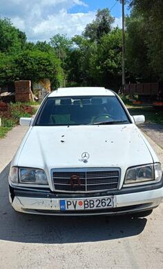 Mercedes Benz - 200 - 2.0