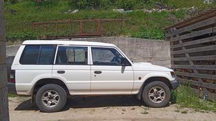 Mitsubishi - Pajero - 2.8 TD
