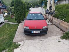 Renault - Clio - 19