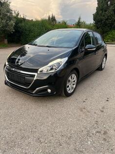 Peugeot - 208 - 1.6 HDI RESTAYLING