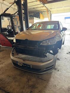 U djelovima Volkswagen - Golf 7 1.6 tdiq