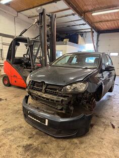U djelovima Volkswagen - Golf 6 1.6Tdi
