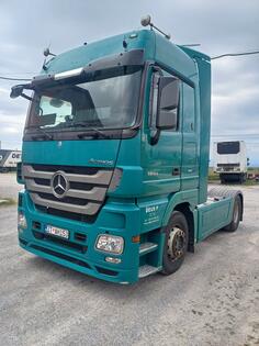 Mercedes Benz - 1844