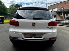Volkswagen - Tiguan - 2 0Tdi