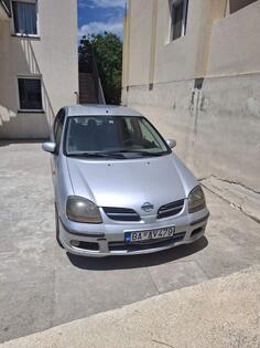 Nissan - Almera Tino - 2.2