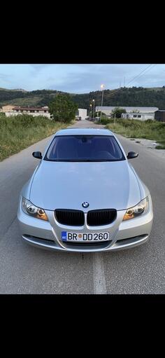 BMW - 318