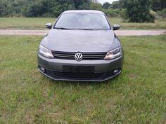 Volkswagen - Jetta - 1.6 tdi