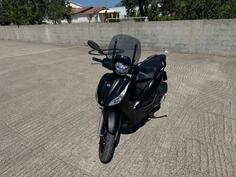 Piaggio - MEDLEY 125 SPORT