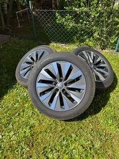 Fabričke felne i Bridgestone gume