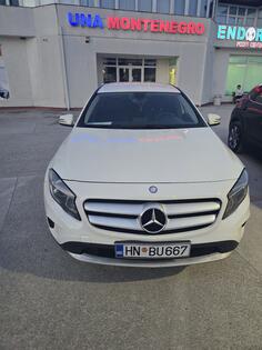 Mercedes Benz - GLA 220 - 2.200