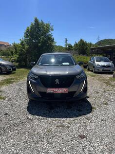 Peugeot - 2008 - 1.2 i.AUTOMATIK