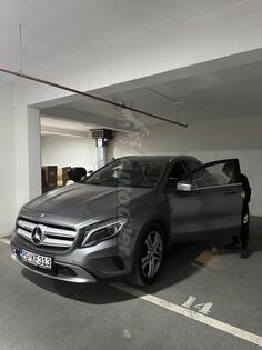 Mercedes Benz - 220 - Mercedes