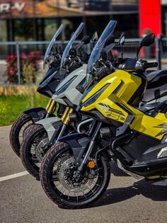 Honda - X-ADV 750