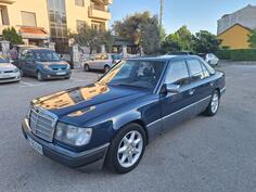 Mercedes Benz - 200 - 2 0 D