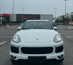 Porsche - Cayenne - 3.0 V6
