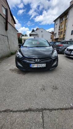 Hyundai - i30 - 1.6 crdi