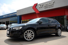 Audi - A3 - 2.0 TDI S-Tronic Sportpaket Business Line 150 KS - LED - FACELIFT