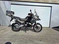 BMW - GS 1200 Adventure