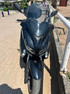 Yamaha - Xmax