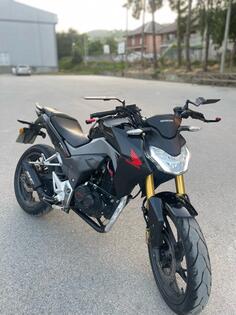 Honda - CB190R