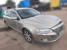 U djelovima Volvo - V70 2.0