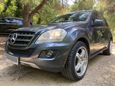 Mercedes Benz - ML 300 - 4 MATIC
