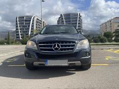 Mercedes Benz - ML 300 - 4 MATIC