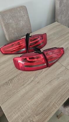 Oba stop svjetla za Audi - A4    - 2012, 2008
